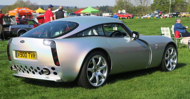Спорткар TVR