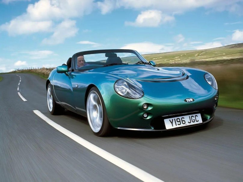 TVR 440