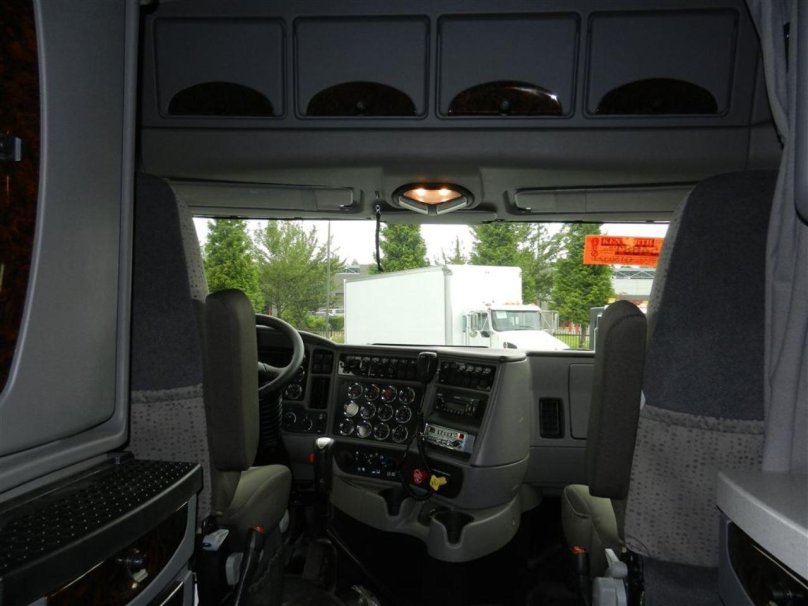 Kenworth t700 спальник