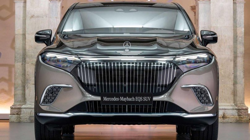 Mercedes-Maybach EQS 680 SUV
