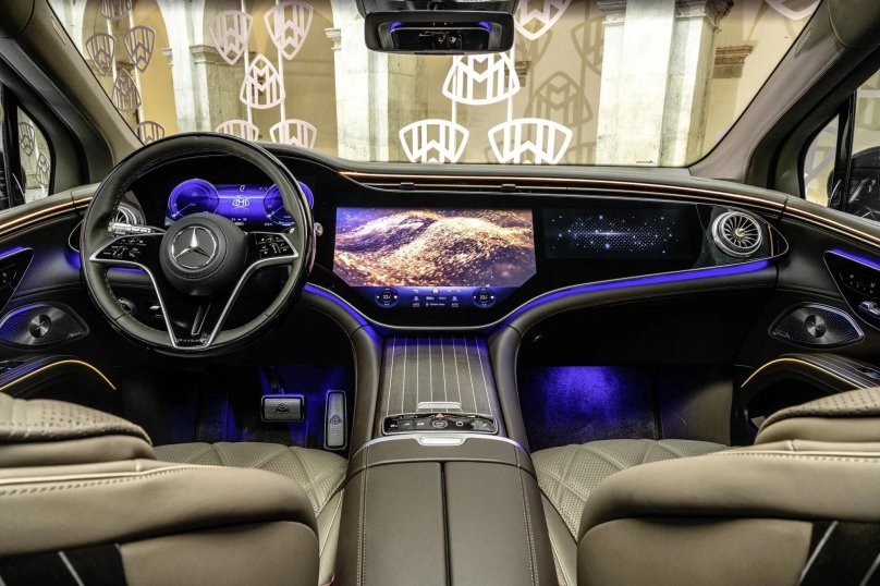 Mercedes-Benz Maybach 2023 салон