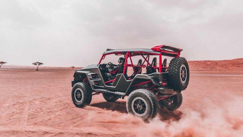 Брабус 900 Кравлер