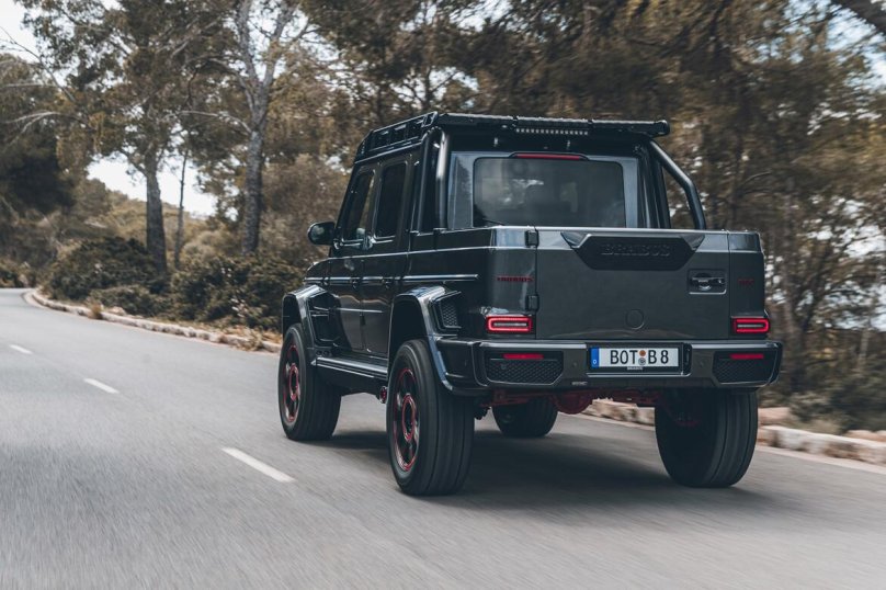 Brabus g900