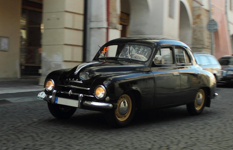 Škoda 1201 седан