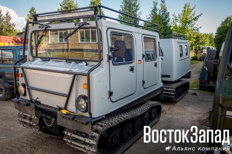 Гусеничный вездеход BV-206