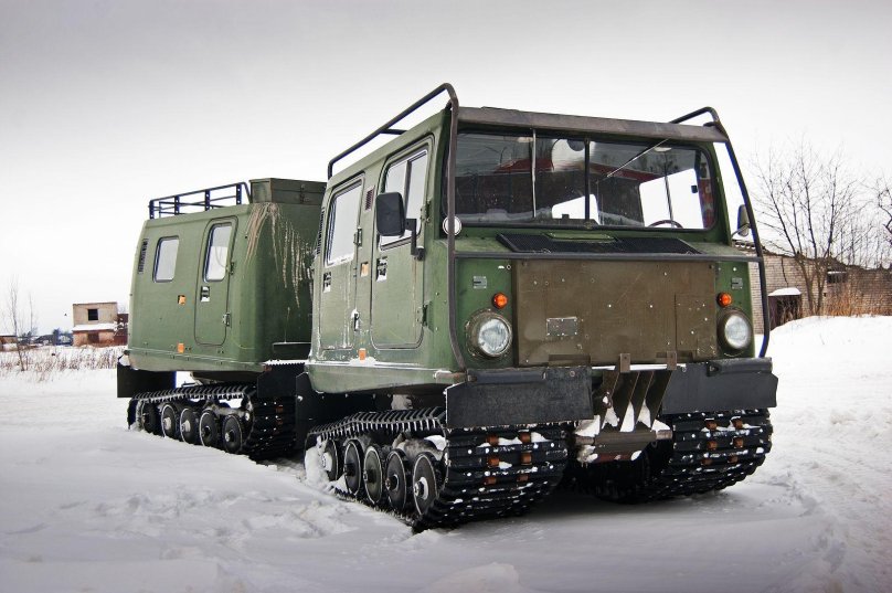 Гусеничный вездеход BV-206