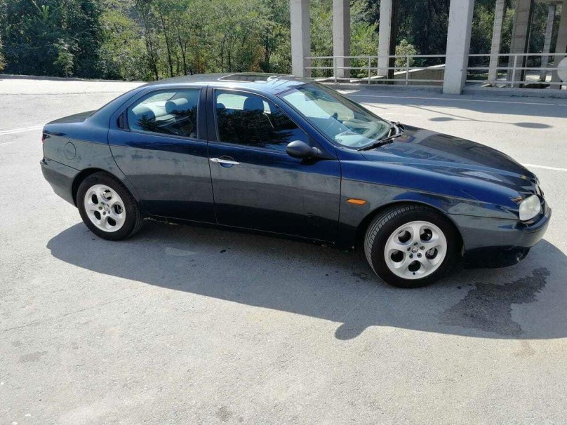 Альфа Ромео 156 2000