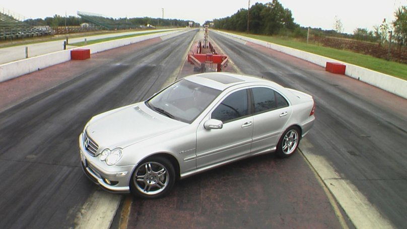 Mercedes c32