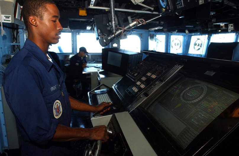 Авианосец USS Yorktown