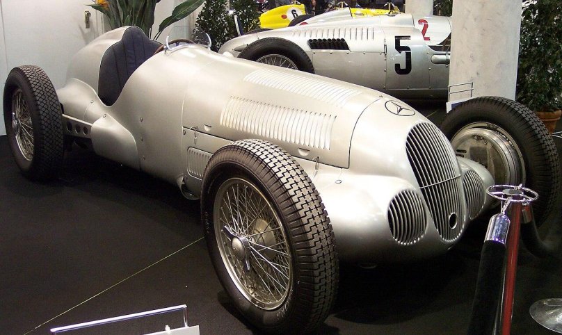 Мерседес w125