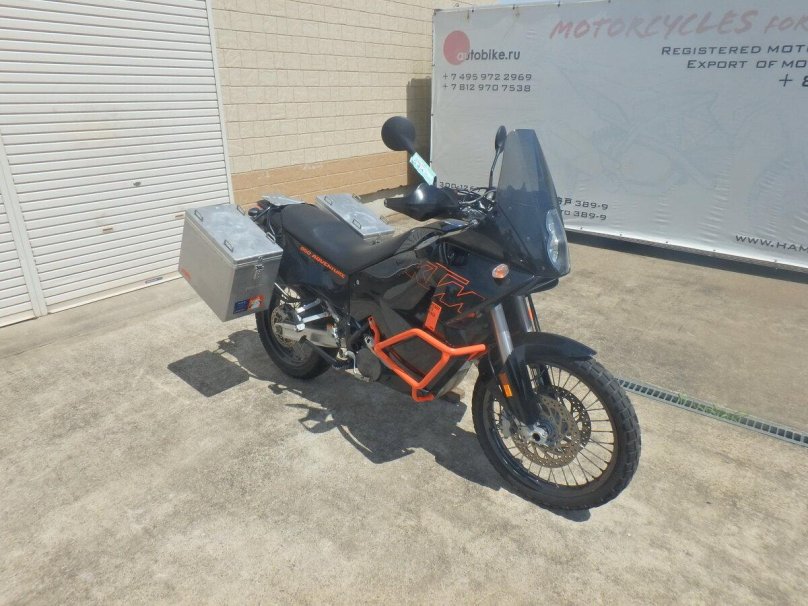 KTM 950