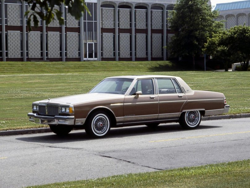 Pontiac Parisienne Brougham 1985