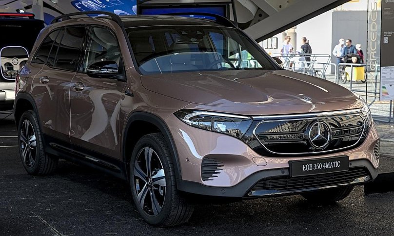 Mercedes Benz x7