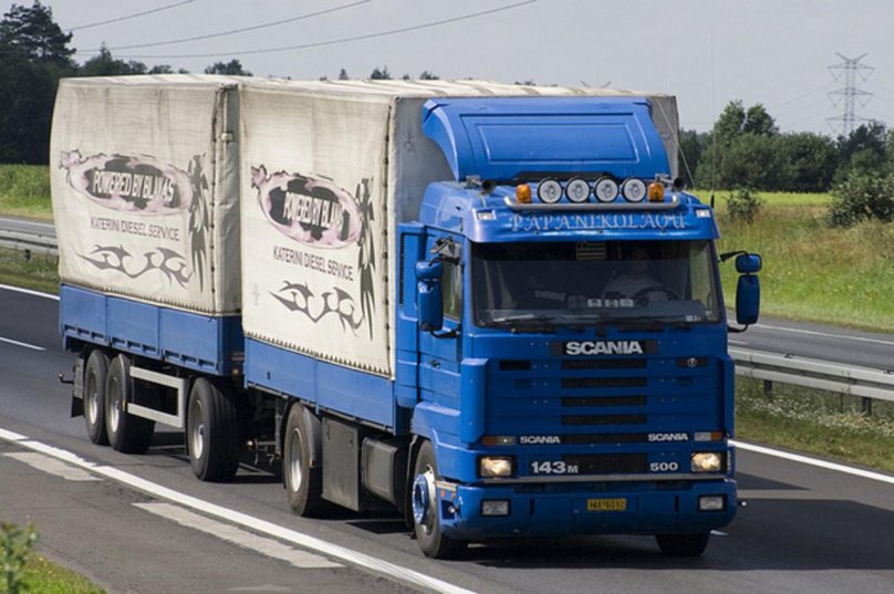 Scania 143 500
