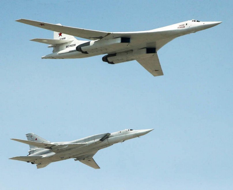 Бомбардировщик ту-160