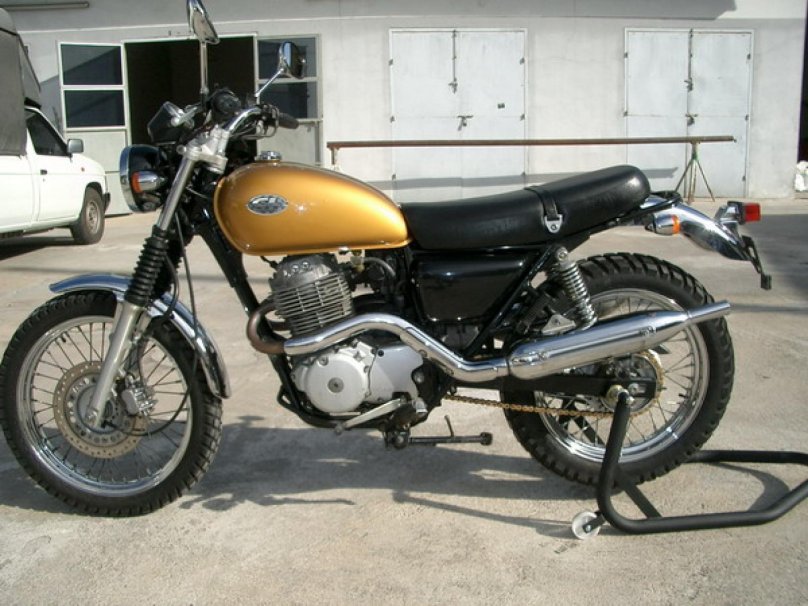 Honda cl400 Scrambler