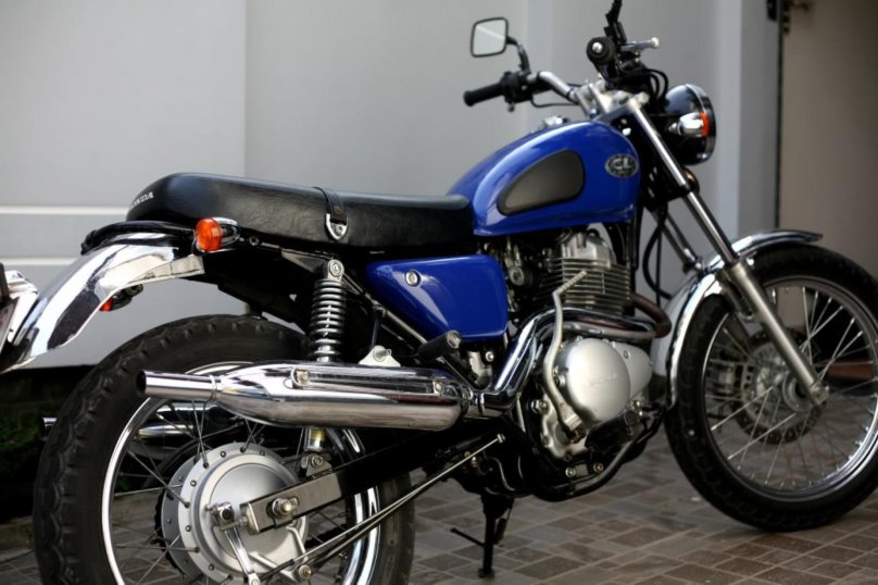 Хонда ЦЛ 400