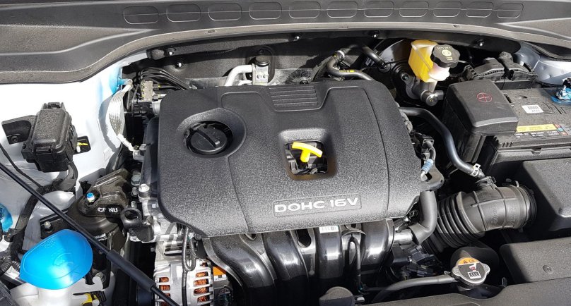 Крышка двигателя Крета 2.0