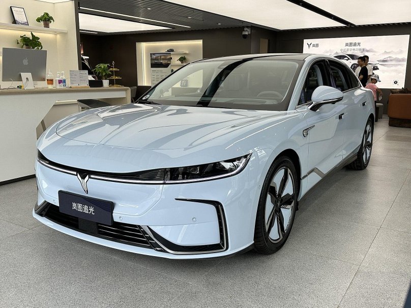 Voyah free Hybrid 2024