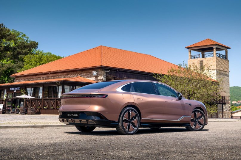 Voyah китайский седан