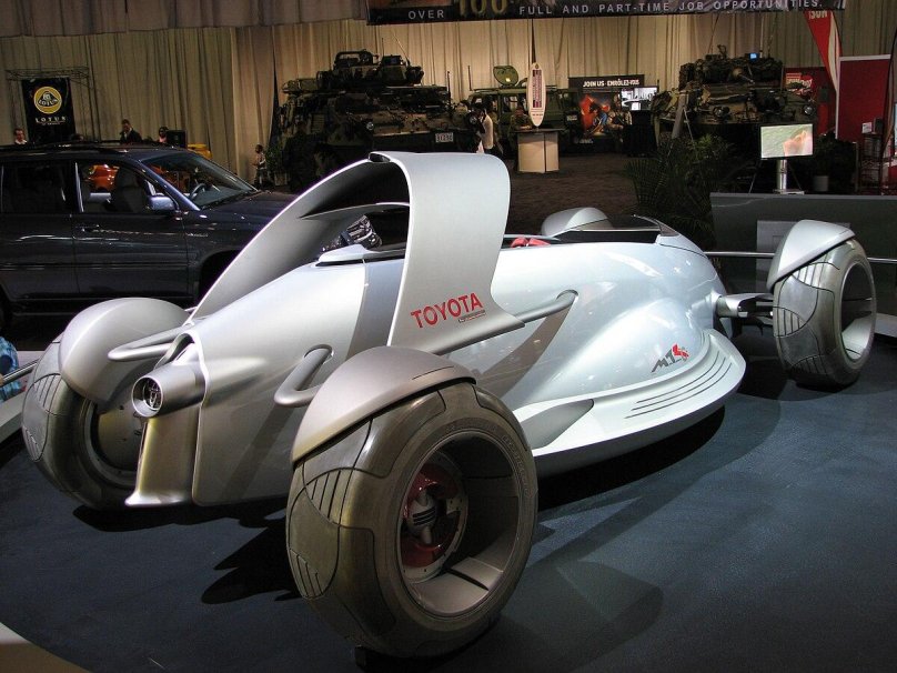 2004 Toyota Motor Triathlon Race car Concept