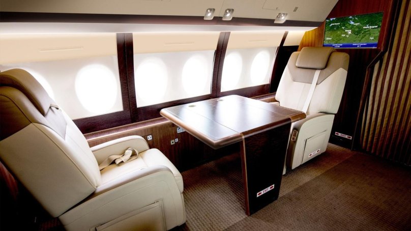 Суперджет 100 бизнес Джет