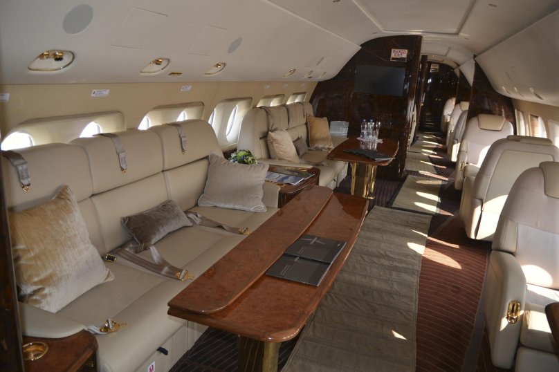 Ту 204 вип салон