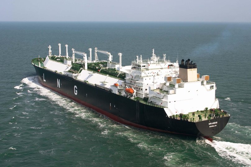 Танкер газовоз СПГ