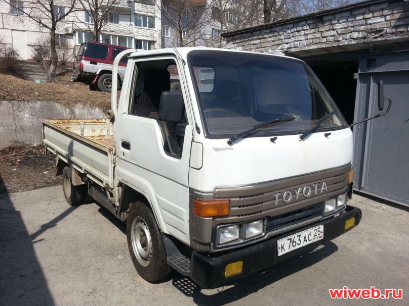 Toyota Dyna 1989