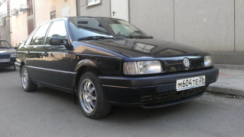 Volkswagen Passat b3 Black