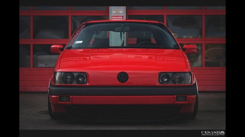 Volkswagen Passat b3 stance