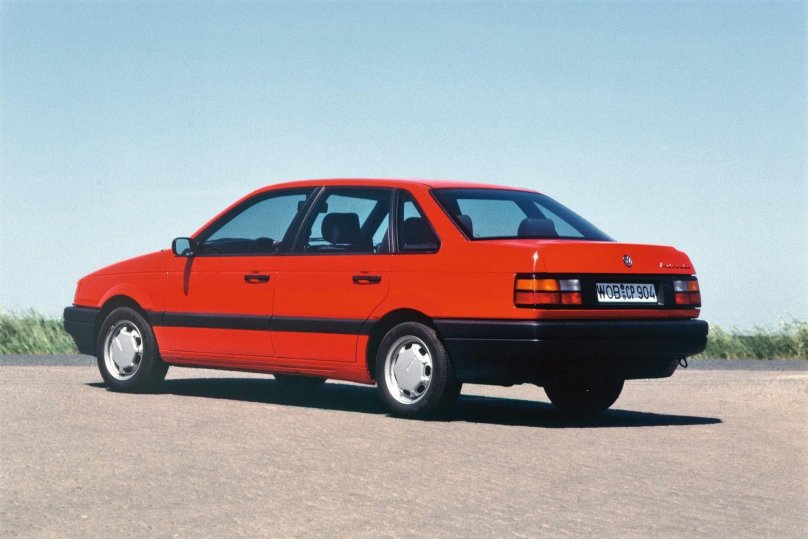 Старый Фольксваген седан