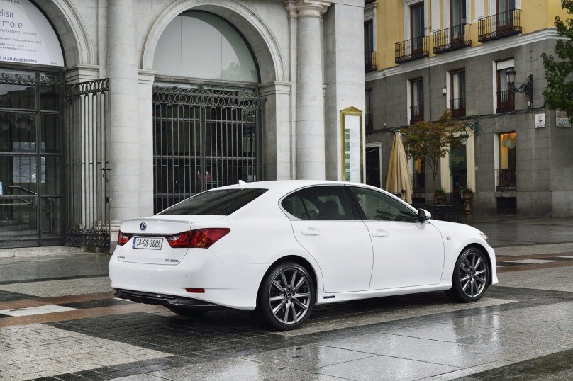 Lexus GS 300h f Sport