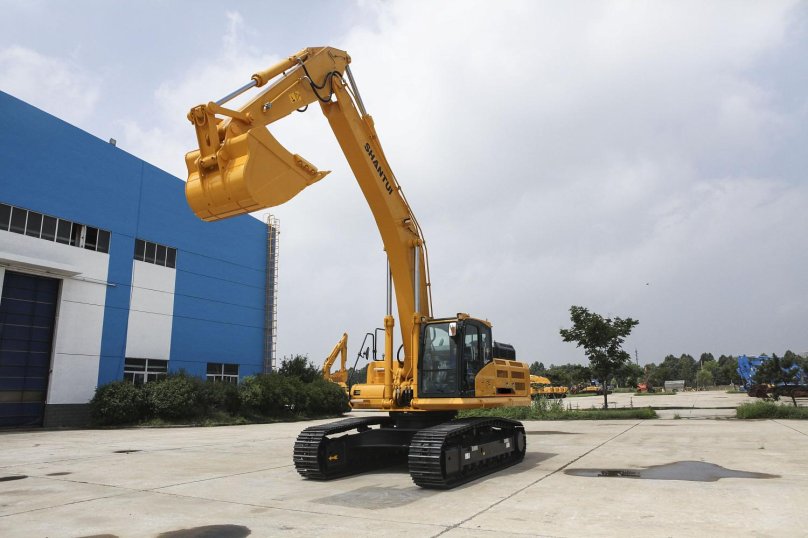 Экскаватор погрузчик Шантуй