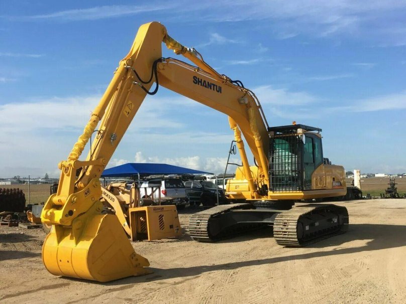 Экскаватор Shantui se220lc