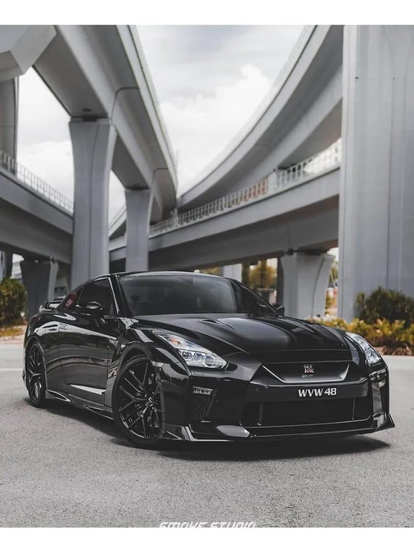 Ниссан суперкар