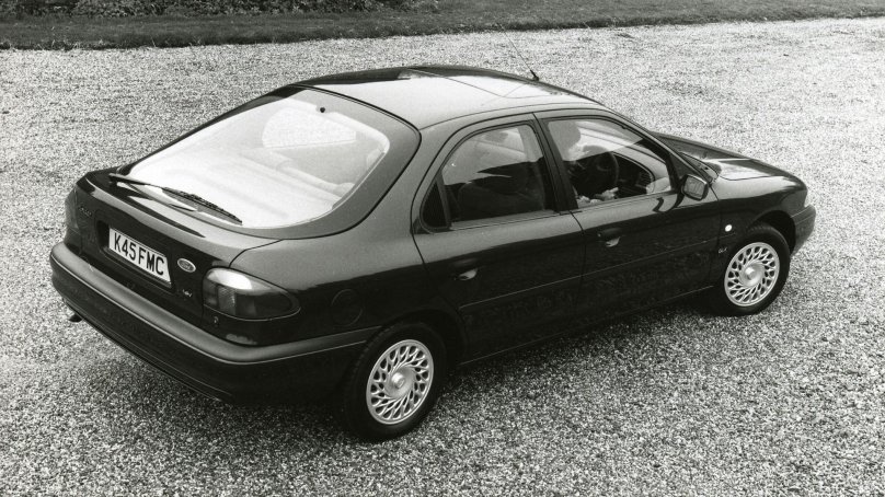 Форд Мондео 1 поколения хэтчбек