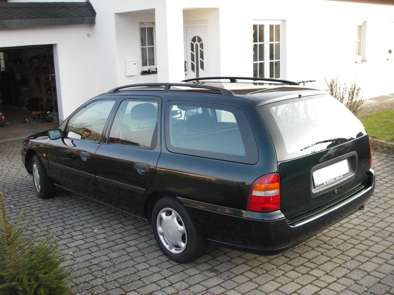 Ford Mondeo 1 универсал