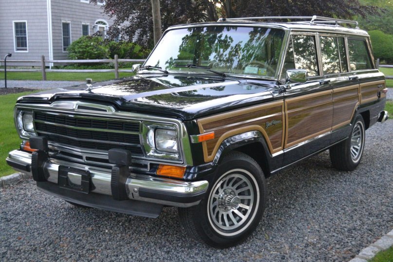 Jeep Grand Wagoneer 1990