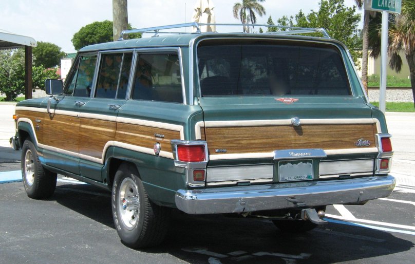 Jeep Wagoneer (SJ)