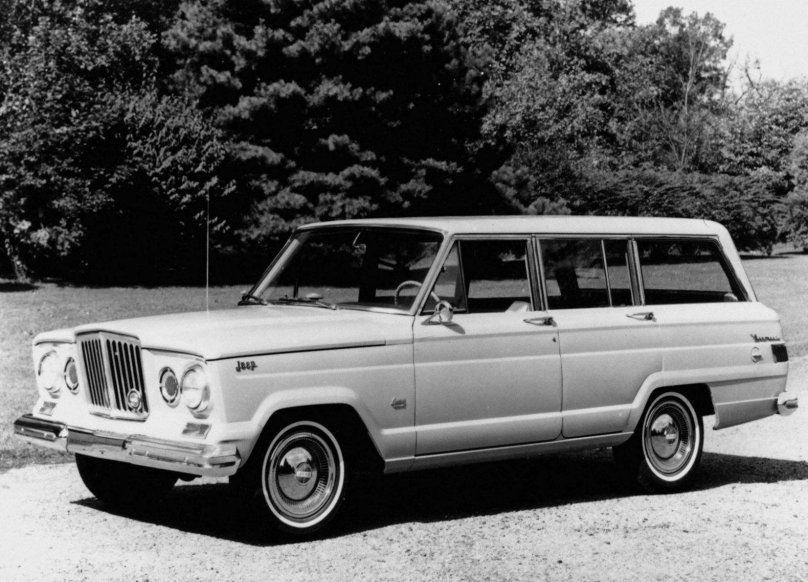 Jeep Grand Wagoneer 1962