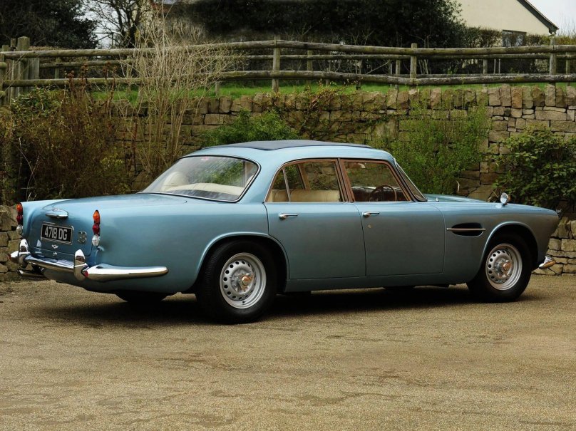 Aston Martin Lagonda rapide