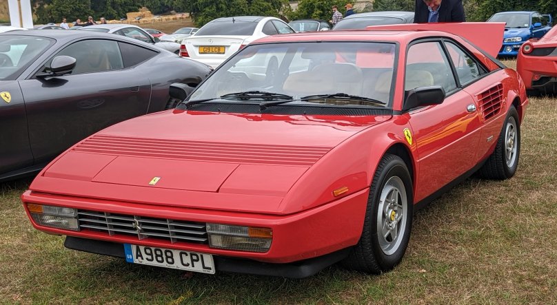 Феррари Мондиаль