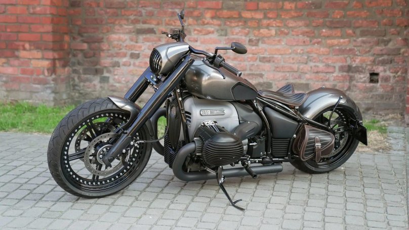 BMW r18 Custom