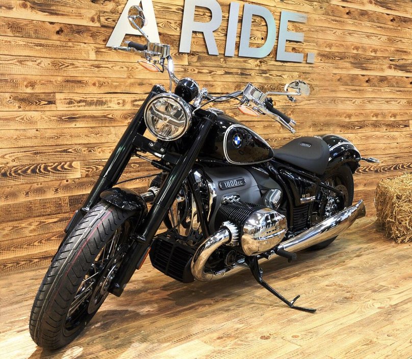 Мотоцикл БМВ 1800сс