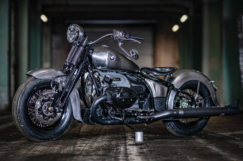 БМВ р18 кастом