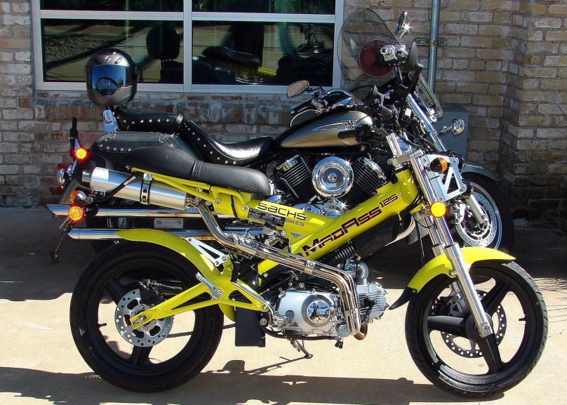 Мопед 125 Мадасс