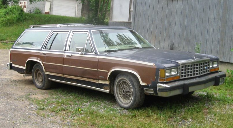 Ford Ltd Country Squire 1972