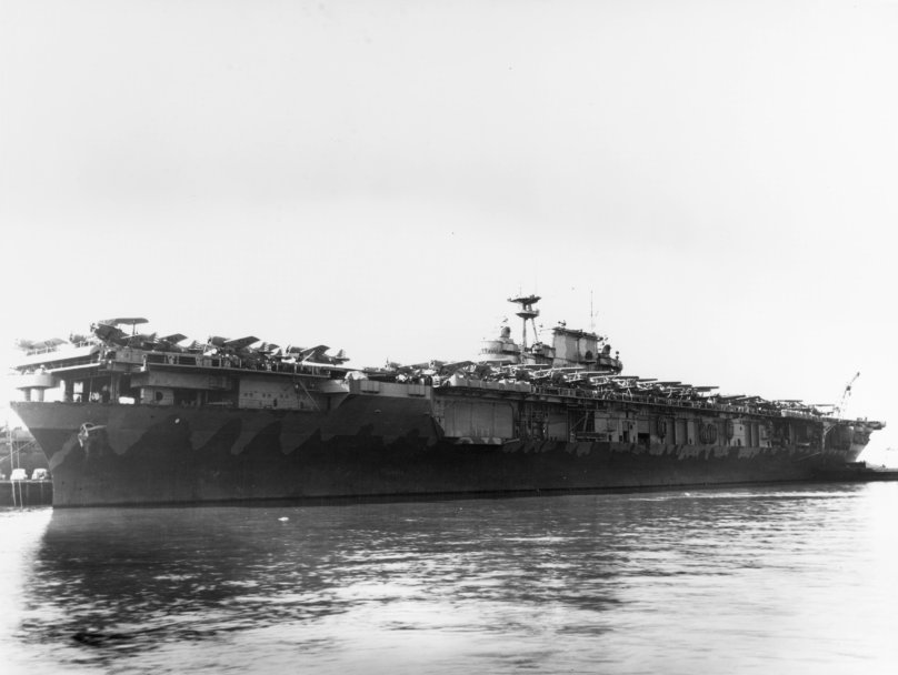 Авианосец Хорнет 1942