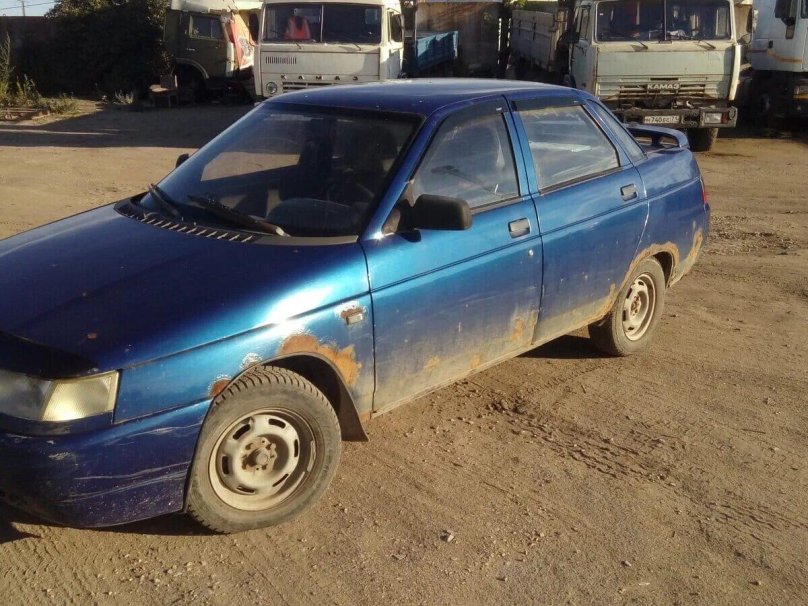 ВАЗ 2110 лазурит